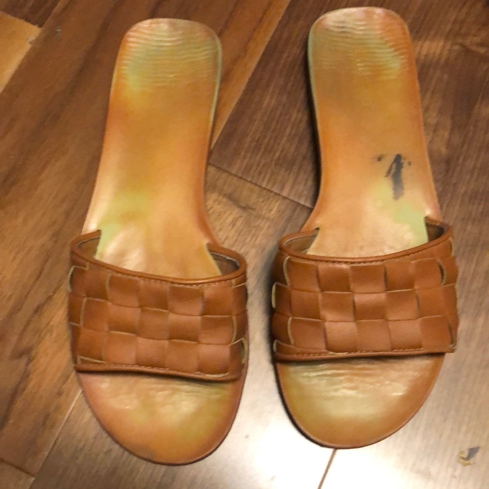 Comfy sandals